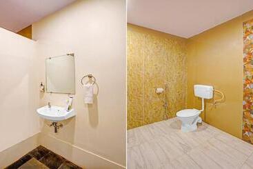 בית מלון כפרי Treebo Cecil Resort, 600 Mtrs From Matheran Railway Station