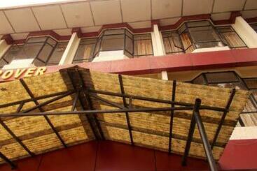 Отель Mansarovar Palace