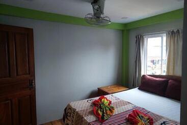 בית מלון כפרי Villa Koh Rong