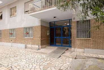 פנסיון Aurelia Home Guest House