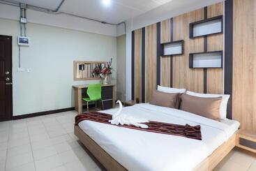 Апарт-отель Supreme Place Sha Plus