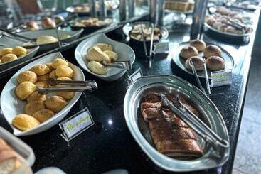 Отель Anápolis