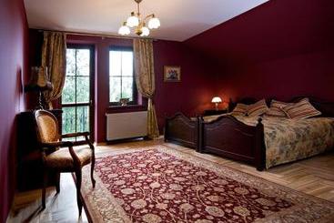 فندق Dom Bankietowy Arkadia