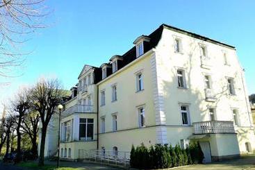 호텔 Resort De Esperanto Sanatorium Uzdrowiskowe