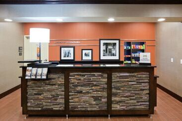 호텔 Hampton Inn & Suites Minneapolis West/ Minnetonka