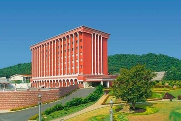 هتل Ramoji Film City  Sitara Luxury