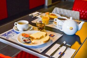 ホテル The Originals Résidence, Grenoble Université