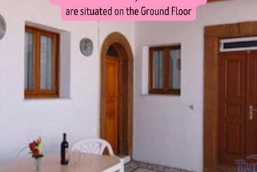 酒店 Villa Koki Studios