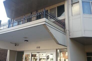 酒店 Toronto Furnished Living