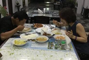 بنسيون Joseph Family Villa