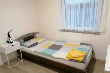 游客公寓 3.apartment