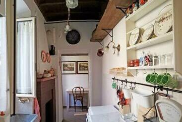 דירות לתיירים Biancofiore Alloggio Turistico