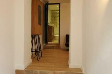 דירות לתיירים Casa Straboni