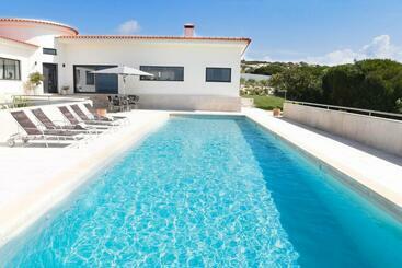 Жильё для туристов Vila Luxo Da Praia