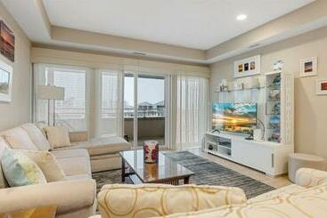 شقق خاصة سياحية 450 E Nashville, Unit 403