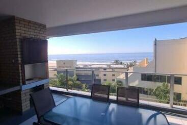 شقق خاصة سياحية Margate, Granada 303