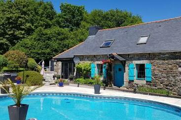 Жильё для туристов Maroux Vian Country Cottage