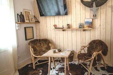 ツーリストアパートメント Studio Insolite Viking