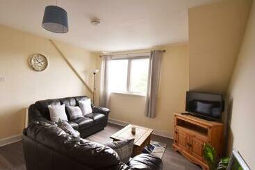 شقق خاصة سياحية Jovie Apartment