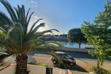 דירות לתיירים Le Phare   Gîte De Mer Boyardville