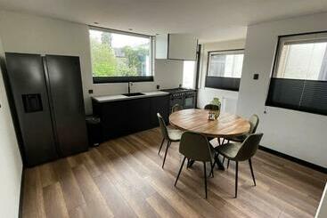 דירות לתיירים Liberty Living   Prachtig & Ruim Appartement Centrum Apeldoorn