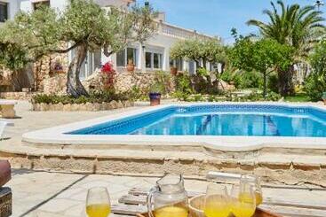 شقق خاصة سياحية Precioso Aprtamento En Rocas Doradas Frente Al Mar