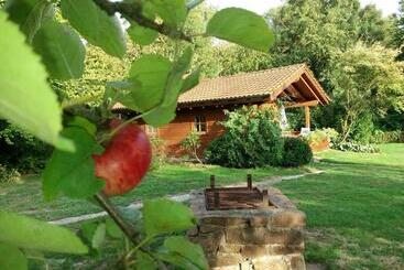 شقق خاصة سياحية Romantisches Blockhaus An Der Märchenstraße!