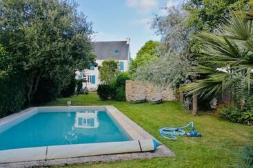 Жильё для туристов 240 M With Wifi Garden Terrace And Private Pool