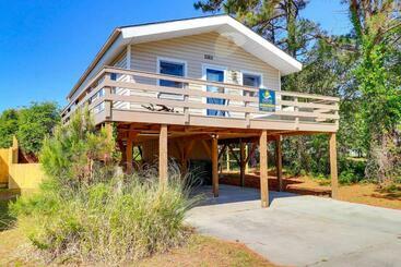 דירות לתיירים 5041 The Captains Quarters 1 Block To Boat Access