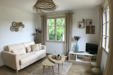 관광객 아파트 Dépendance Saint Jean