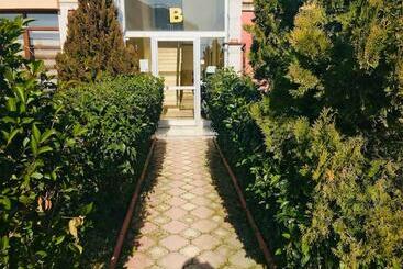 관광객 아파트 Seali̇fehouse Mari̇na 5+2 Duplex400 M2apartment Pool