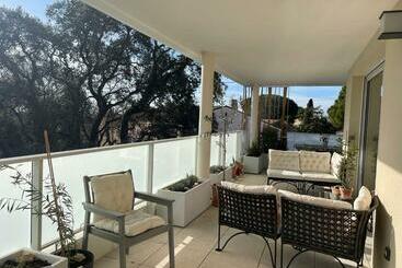 Жильё для туристов Superbe Appartement T3 Proche De La Garrigue