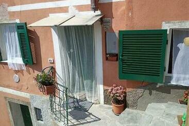 ツーリストアパートメント Trekking And Relax   Maremonti   Homy 5 Terre