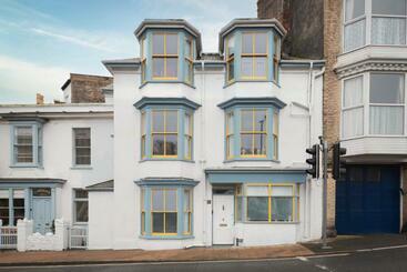 شقق خاصة سياحية One Sandringham   Boutique Seaside Home In Ilfracombe