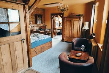 Жильё для туристов Vintage Ferienwohnung Viktoria