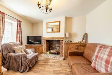 관광객 아파트 Host & Stay West Street Cottage