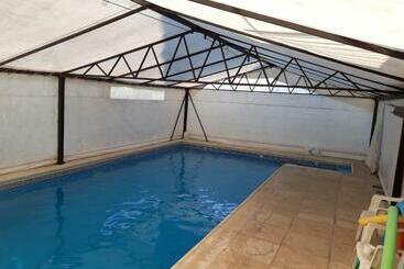 游客公寓 Alquiler Temporario Con Pileta Climatizada Totalmente Cubierta