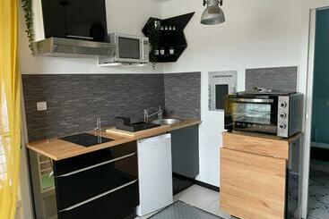 דירות לתיירים La Maison Du Bonheur Avec Clim Reversible