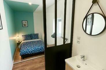 דירות לתיירים Ng Suitehome Motte