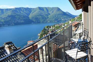 דירות לתיירים Romantic Home Stone With Amazing View Lake Of Como And Oleandra
