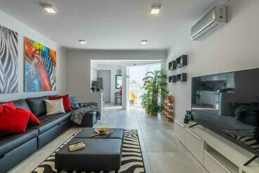 游客公寓 Salgados 2 Bedroom Apartment 900m From The Beach Wifi