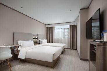 Hanting Hotel Changsha Furong Middle Road Xiangchun Road