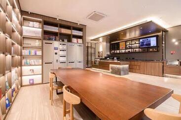 בית מלון כפרי Hanting  Yinchuan Huaiyuan West Road