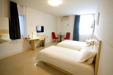 فندق Jinjiang Inn Anqing Renmin Road Pedestrian Street