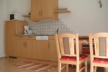 Tanja, Haus Appartements