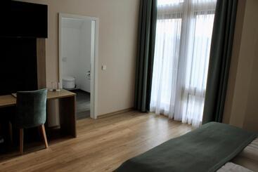 酒店 Troll S Brauhaus