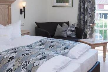 膳宿费 Zum Schlössle