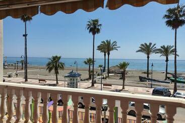 شقق خاصة سياحية Apartamento Morche   Torrox Primera Linea De Playa