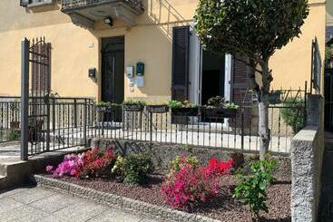 דירות לתיירים Castle Hill