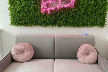 관광객 아파트 Tortona Secret Caveau